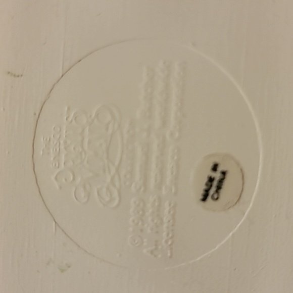 Precious Moments June Figurine - Picture 6 of 8